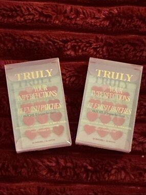 TRULY Blemish Coverage Patch Duo - White Packaging with Pink Trim